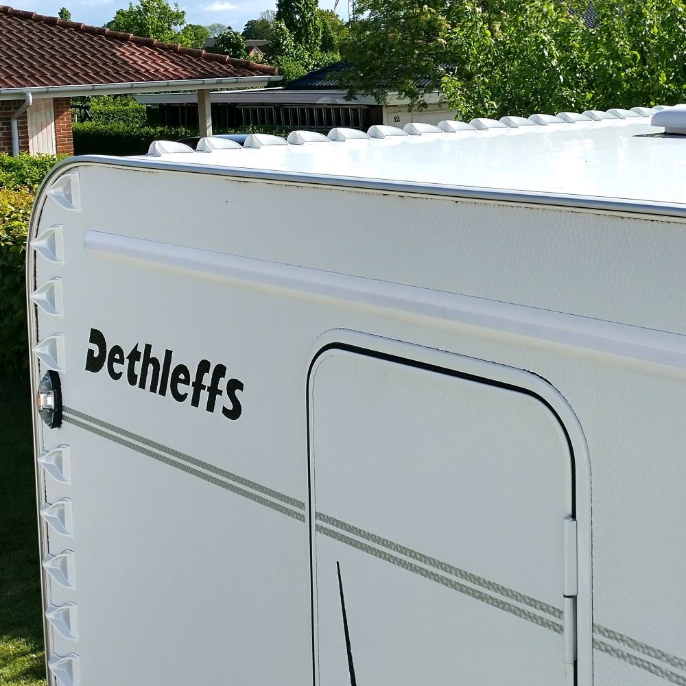 V-Spoiler für Wohnwagen (Satz mit 50 Stück)