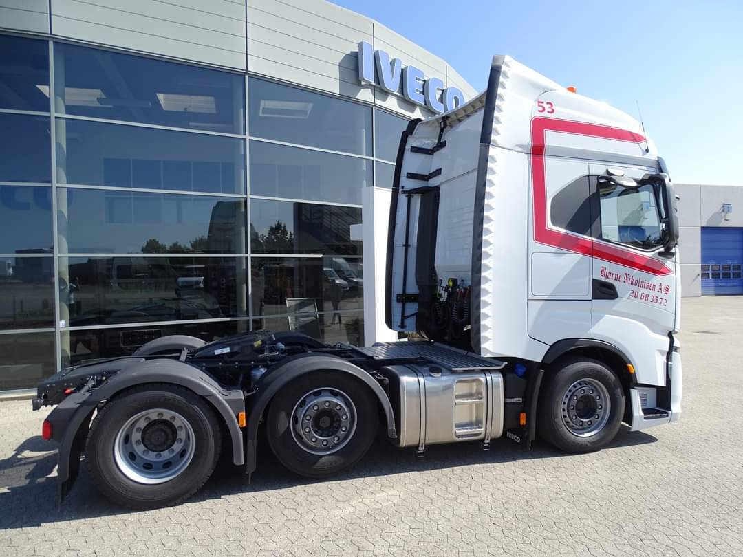 V Spoilers for Truck (Kit with 80 pcs.)