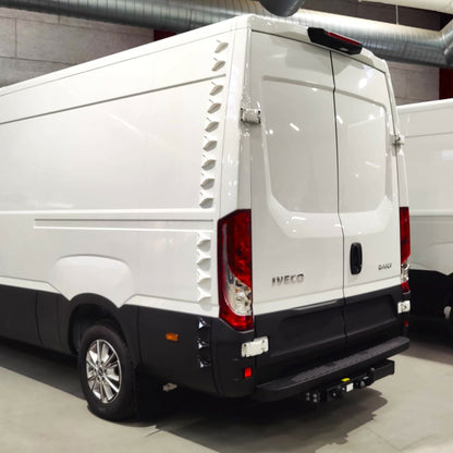 V Spoilers for high vans. (Kit of 50 pieces)